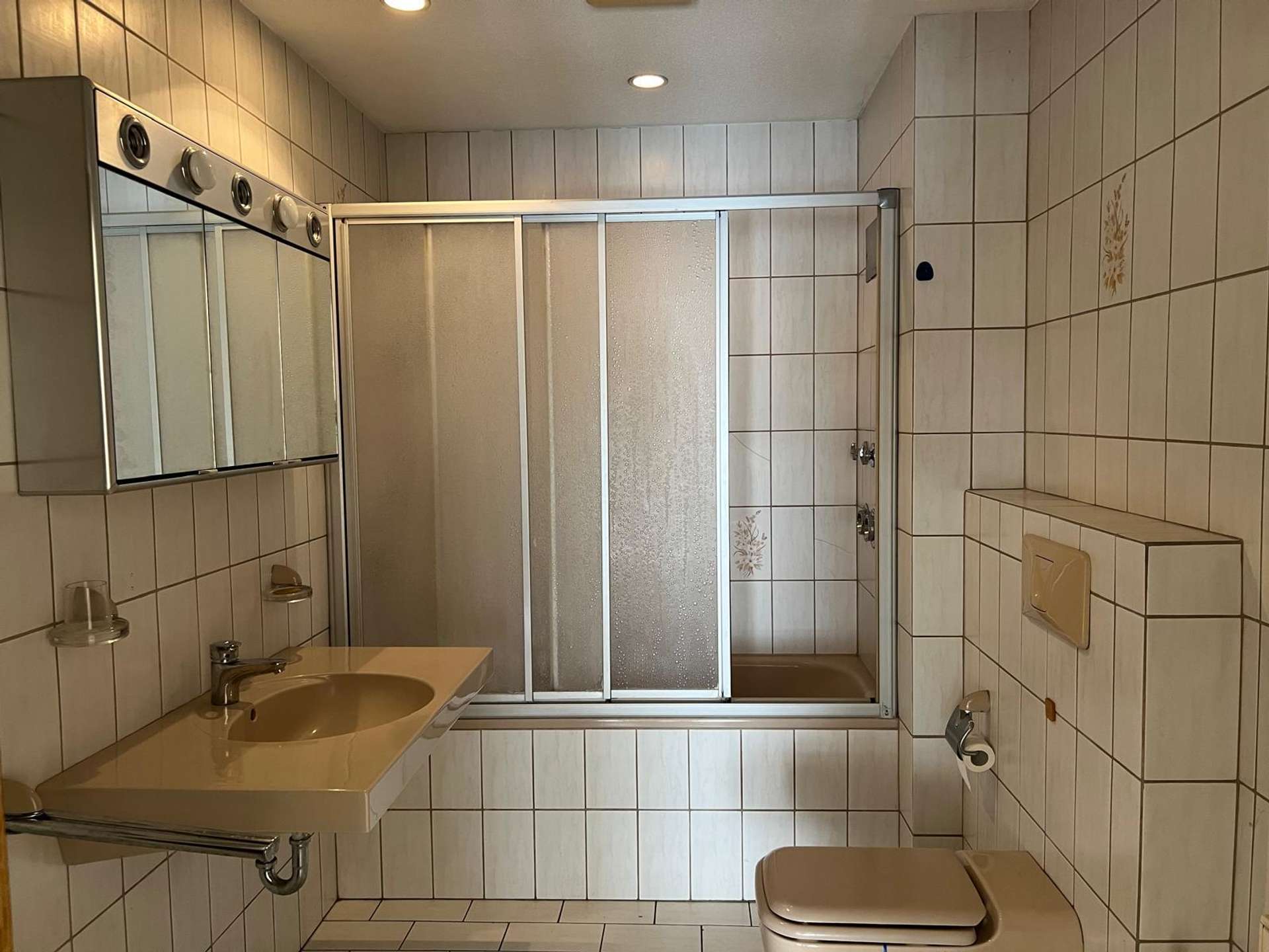 1. OG Badezimmer